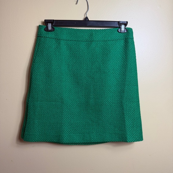 NWT J Crew Kelly Green Tweed a-line mini skirt. Size 8. - Picture 3 of 7